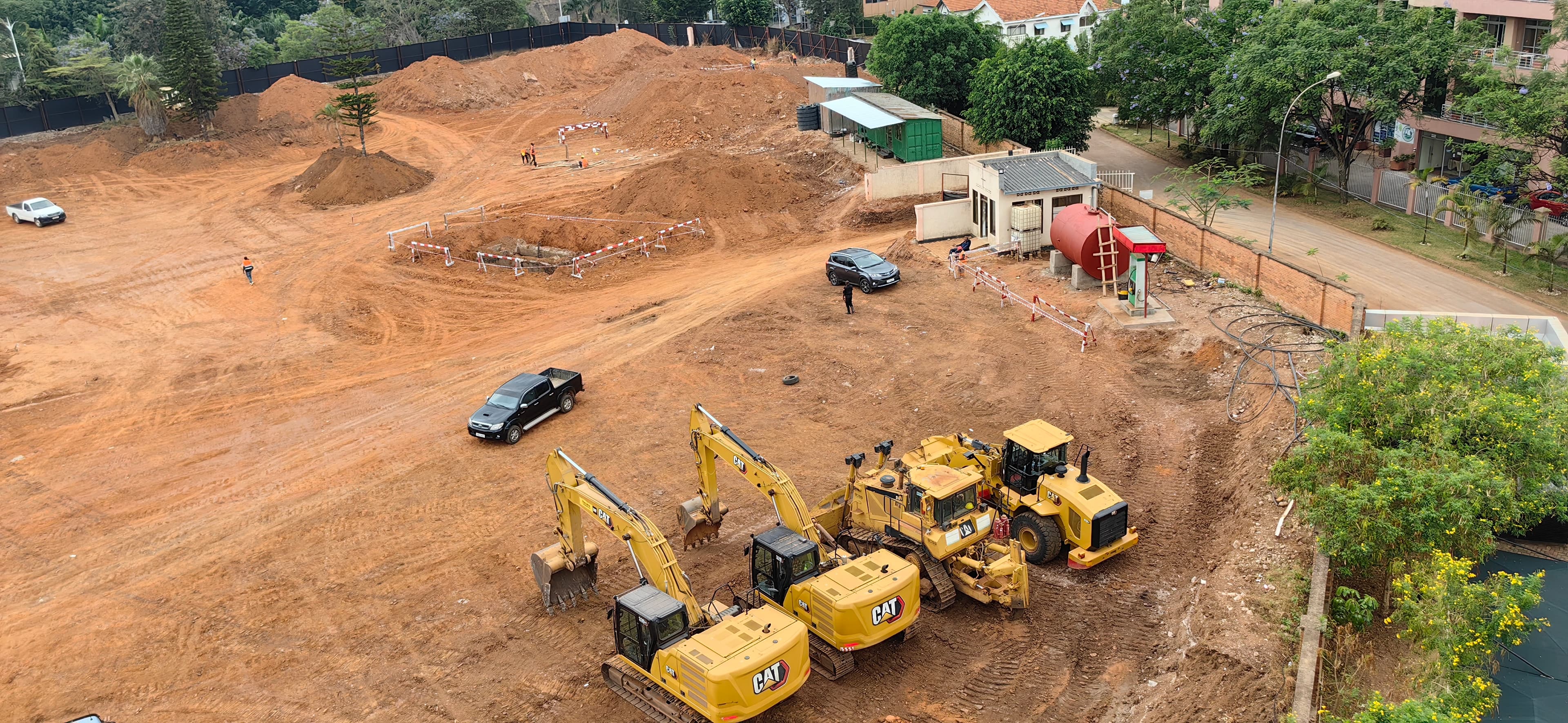 KAYOS earthmoving plant staged across a graded site